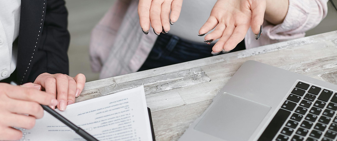 一般來(lái)說(shuō)說(shuō)商業(yè)保險(xiǎn)第一年沒(méi)有出險(xiǎn)，第二年購(gòu)買(mǎi)優(yōu)惠三成